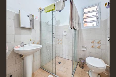 Apartamento para alugar com 83m², 2 quartos e sem vaga Apartamento para alugar com 83m², 2 quartos e sem vagaBanheiro social