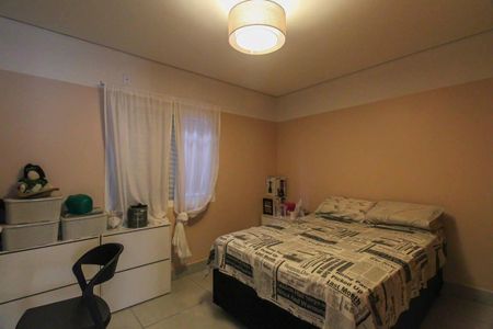 Casa à venda com 300m², 4 quartos e 2 vagasQuarto 1
