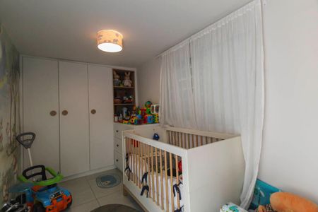 Casa à venda com 300m², 4 quartos e 2 vagasQuarto 3