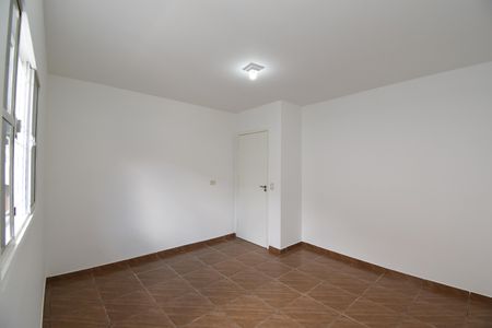 Quarto  de casa para alugar com 1 quarto, 48m² em Capão da Imbuia, Pinhais