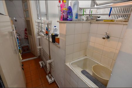Apartamento à venda com 60m², 2 quartos e sem vagaÁrea de Serviço