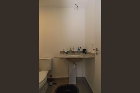 Banheiro da Suíte  de kitnet/studio para alugar com 1 quarto, 28m² em Pinheiros, São Paulo