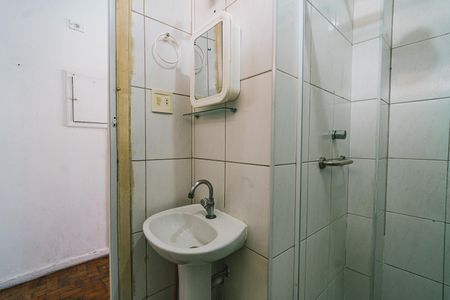 Studio para alugar com 32m², 1 quarto e sem vaga Studio para alugar com 32m², 1 quarto e sem vagaBanheiro