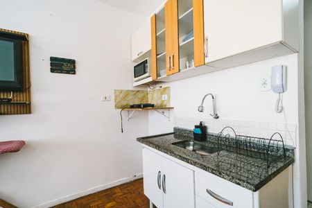 Studio para alugar com 32m², 1 quarto e sem vaga Studio para alugar com 32m², 1 quarto e sem vagaCozinha