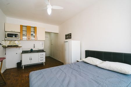 Studio para alugar com 32m², 1 quarto e sem vaga Studio para alugar com 32m², 1 quarto e sem vagaStudio