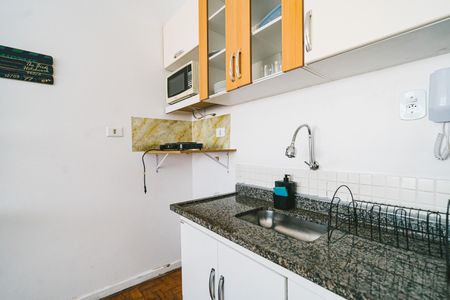 Studio para alugar com 32m², 1 quarto e sem vaga Studio para alugar com 32m², 1 quarto e sem vagaCozinha