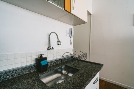 Studio para alugar com 32m², 1 quarto e sem vaga Studio para alugar com 32m², 1 quarto e sem vagaCozinha