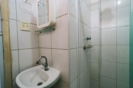 Studio para alugar com 32m², 1 quarto e sem vaga Studio para alugar com 32m², 1 quarto e sem vagaBanheiro