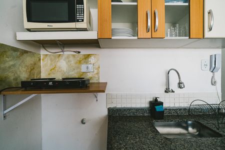 Studio para alugar com 32m², 1 quarto e sem vaga Studio para alugar com 32m², 1 quarto e sem vagaCozinha