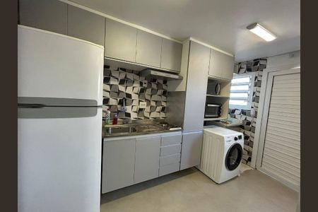 Foto 02 de kitnet/studio para alugar com 1 quarto, 27m² em Jardim da Gloria, São Paulo