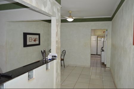 Casa para alugar com 250m², 3 quartos e 2 vagasSala