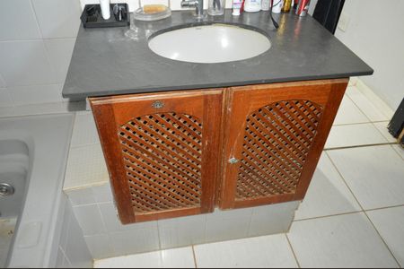 Casa para alugar com 250m², 3 quartos e 2 vagasBanheiro da Suíte 2