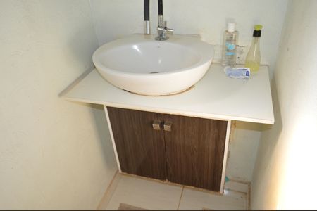 Casa para alugar com 250m², 3 quartos e 2 vagasBanheiro