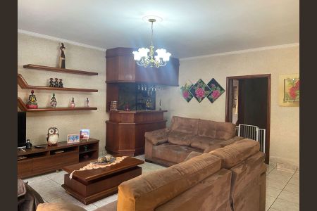 Sala 1 de casa à venda com 4 quartos, 400m² em Pestana, Osasco