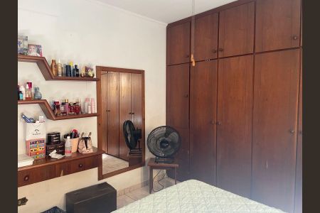 Casa à venda com 400m², 4 quartos e sem vaga Casa à venda com 400m², 4 quartos e sem vagaSuíte 2
