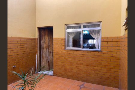 Casa à venda com 400m², 4 quartos e sem vaga Casa à venda com 400m², 4 quartos e sem vagaCozinha 2 - Área externa