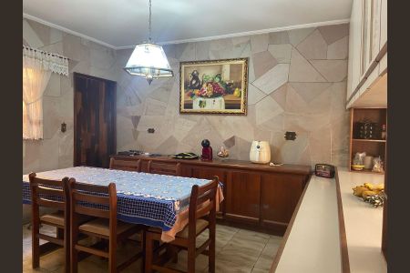 Casa à venda com 400m², 4 quartos e sem vaga Casa à venda com 400m², 4 quartos e sem vagaCozinha 2