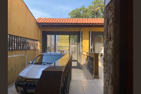 Casa à venda com 400m², 4 quartos e sem vaga Casa à venda com 400m², 4 quartos e sem vagaGaragem