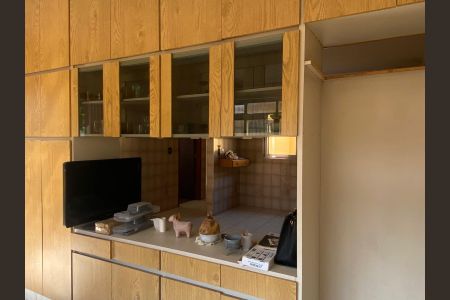 Casa à venda com 400m², 4 quartos e sem vaga Casa à venda com 400m², 4 quartos e sem vagaCozinha 1