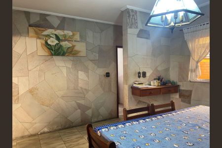 Casa à venda com 400m², 4 quartos e sem vaga Casa à venda com 400m², 4 quartos e sem vagaCozinha 2