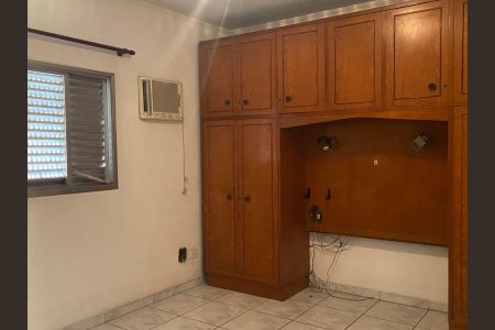 Casa à venda com 400m², 4 quartos e sem vaga Casa à venda com 400m², 4 quartos e sem vagaSuíte