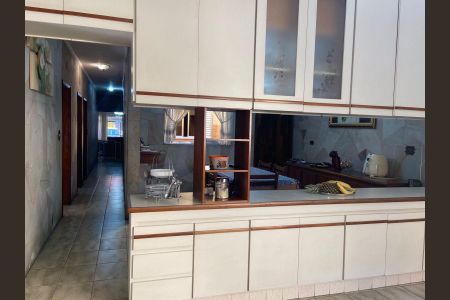 Casa à venda com 400m², 4 quartos e sem vaga Casa à venda com 400m², 4 quartos e sem vagaCozinha 2