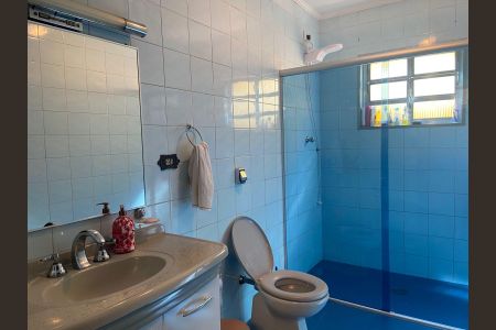 Casa à venda com 400m², 4 quartos e sem vaga Casa à venda com 400m², 4 quartos e sem vagaBanheiro social