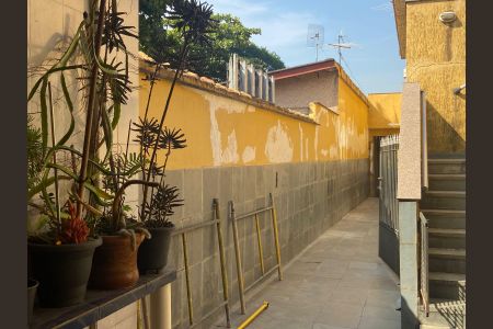 Casa à venda com 400m², 4 quartos e sem vaga Casa à venda com 400m², 4 quartos e sem vagaÁrea externa