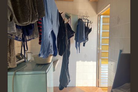 Casa à venda com 400m², 4 quartos e sem vaga Casa à venda com 400m², 4 quartos e sem vagaÁrea de Serviço 1