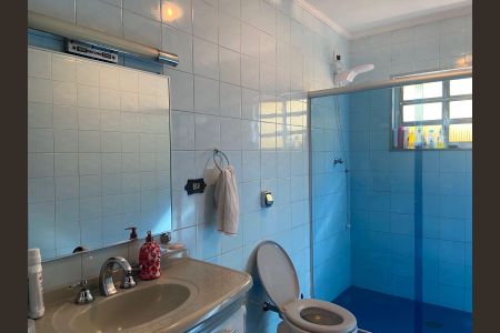 Casa à venda com 400m², 4 quartos e sem vaga Casa à venda com 400m², 4 quartos e sem vagaBanheiro social
