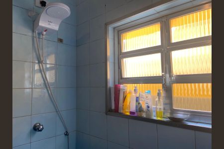Casa à venda com 400m², 4 quartos e sem vaga Casa à venda com 400m², 4 quartos e sem vagaBanheiro social