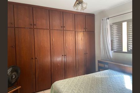 Casa à venda com 400m², 4 quartos e sem vaga Casa à venda com 400m², 4 quartos e sem vagaSuíte 2