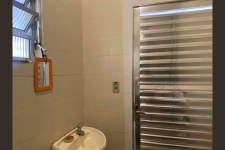 Casa à venda com 400m², 4 quartos e sem vaga Casa à venda com 400m², 4 quartos e sem vagaLavabo