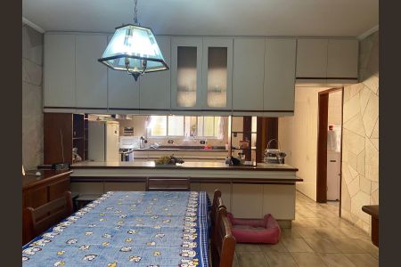 Casa à venda com 400m², 4 quartos e sem vaga Casa à venda com 400m², 4 quartos e sem vagaCozinha 2