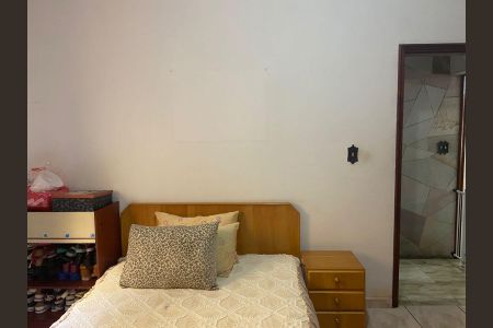 Casa à venda com 400m², 4 quartos e sem vaga Casa à venda com 400m², 4 quartos e sem vagaSuíte 2