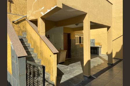 Casa à venda com 400m², 4 quartos e sem vaga Casa à venda com 400m², 4 quartos e sem vagaÁrea externa