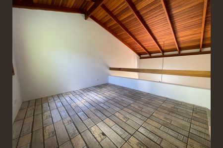 Quarto de kitnet/studio para alugar com 1 quarto, 42m² em Jardim Trussardi, São Paulo