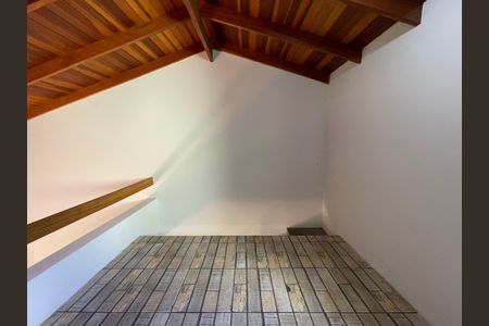 Quarto de kitnet/studio para alugar com 1 quarto, 42m² em Jardim Trussardi, São Paulo