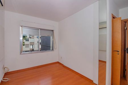 Sala de apartamento à venda com 2 quartos, 44m² em Jardim Itu, Porto Alegre