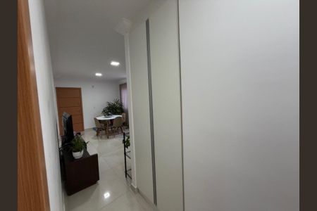 Apartamento à venda com 77m², 3 quartos e 2 vagasSala