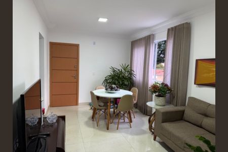 Apartamento à venda com 77m², 3 quartos e 2 vagasSala