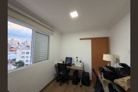 Apartamento à venda com 77m², 3 quartos e 2 vagasQuarto