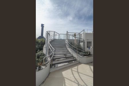 Studio à venda com 25m², 0 quarto e sem vagaÁrea comum - Piscina