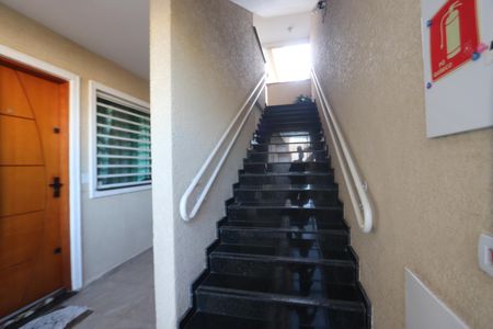 Apartamento à venda com 45m², 2 quartos e 1 vagaEscadas