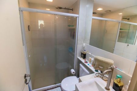 Apartamento à venda com 129m², 3 quartos e 1 vagaBanheiro da Suíte 