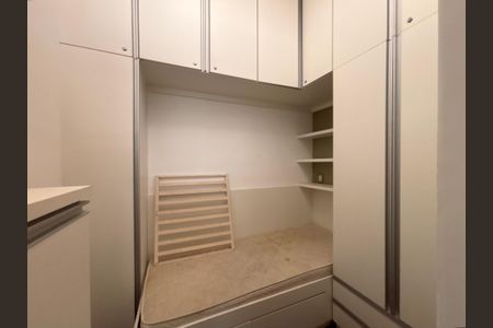 Apartamento à venda com 134m², 3 quartos e 1 vagaÁrea de serviço - quarto