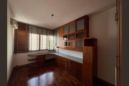 Apartamento à venda com 134m², 3 quartos e 1 vagaQuarto 2