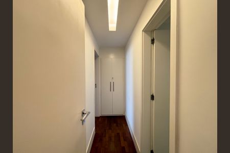 Apartamento à venda com 134m², 3 quartos e 1 vagaSuíte