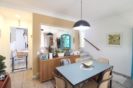Sala de casa à venda com 2 quartos, 126m² em Campo Grande, São Paulo