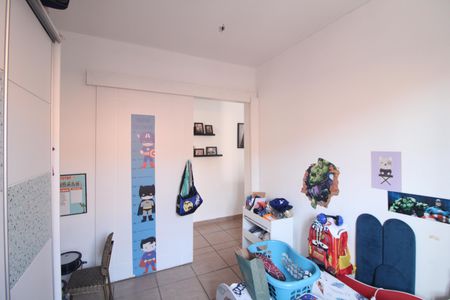 Casa à venda com 126m², 2 quartos e 2 vagasQuarto 3